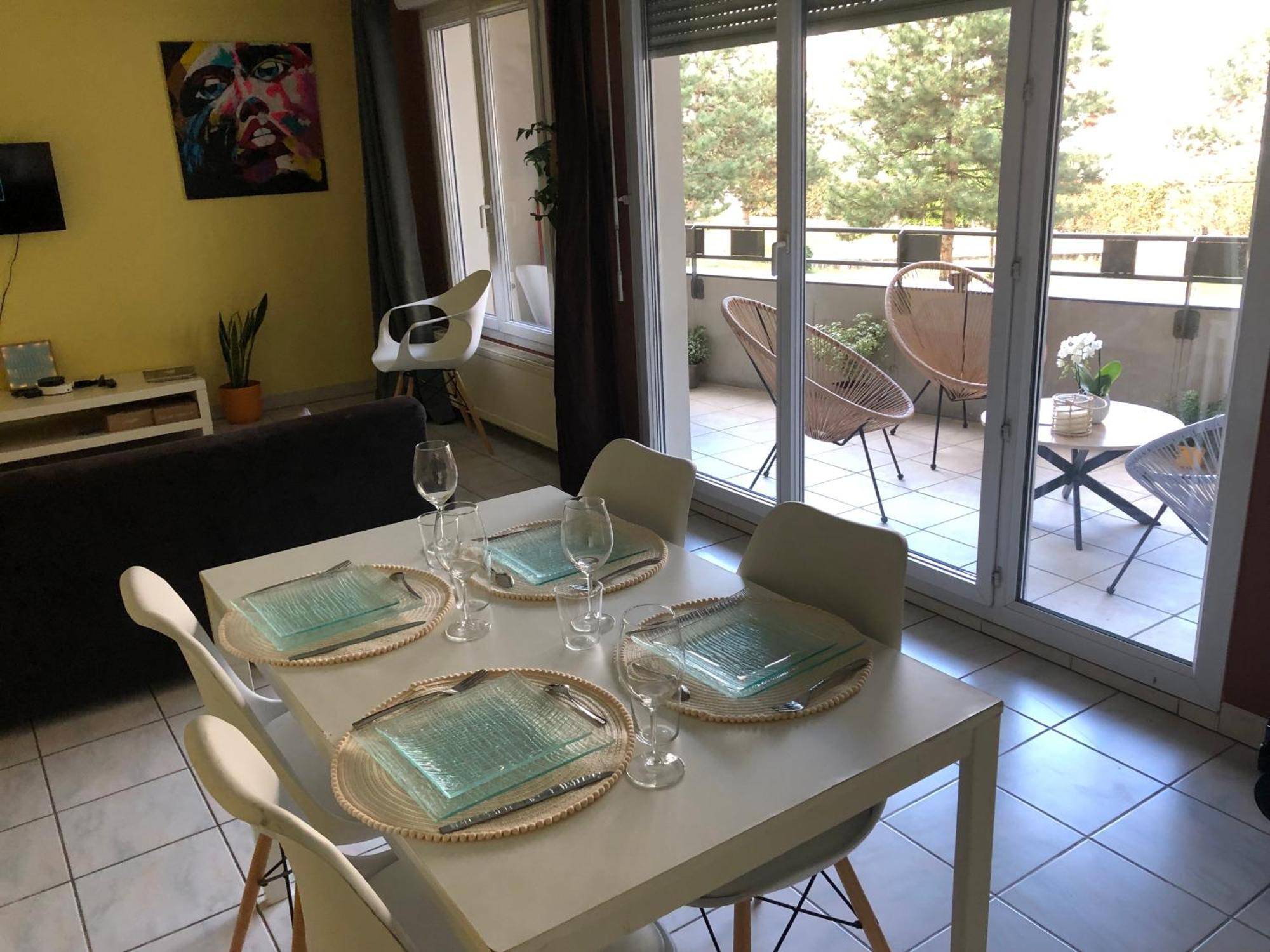 Soyeux De La Bruyere/ Grenoble*Parking Gratuit Apartment Bagian luar foto
